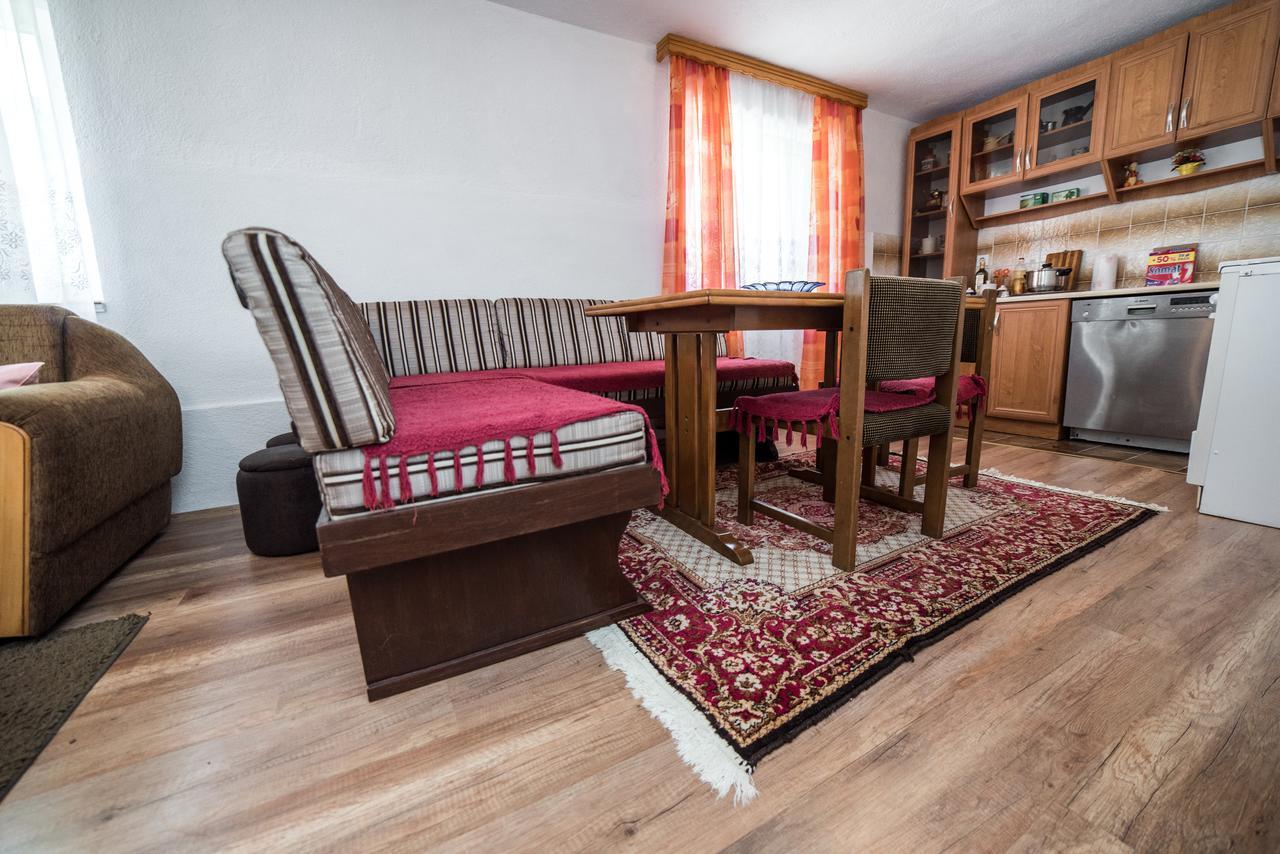 Eko House Dobrenica Villa Bihac Bagian luar foto