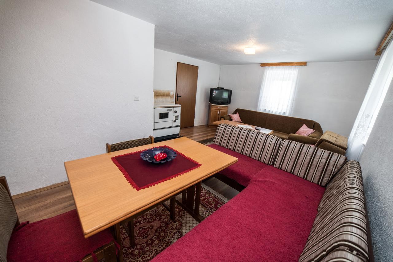 Eko House Dobrenica Villa Bihac Bagian luar foto
