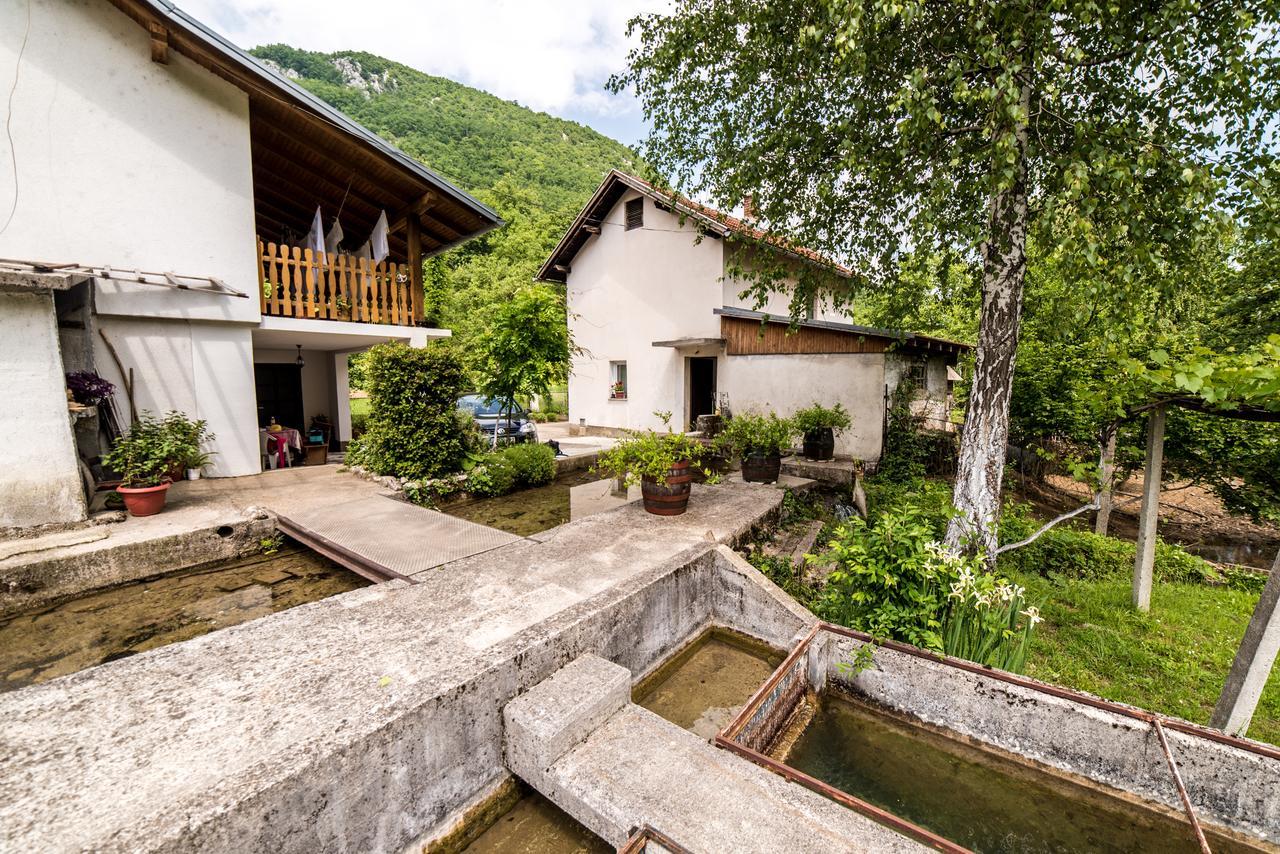 Eko House Dobrenica Villa Bihac Bagian luar foto