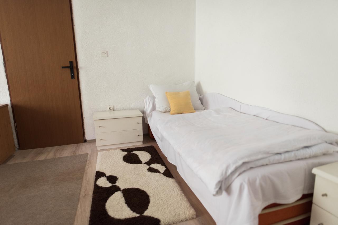 Eko House Dobrenica Villa Bihac Bagian luar foto